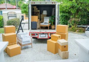 How to pack and prepare to move house